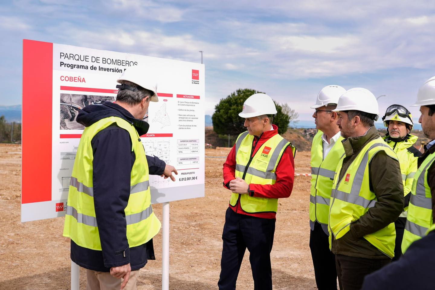 EN MARCHA EL FUTURO PARQUE DE BOMBEROS DE COBEÑA